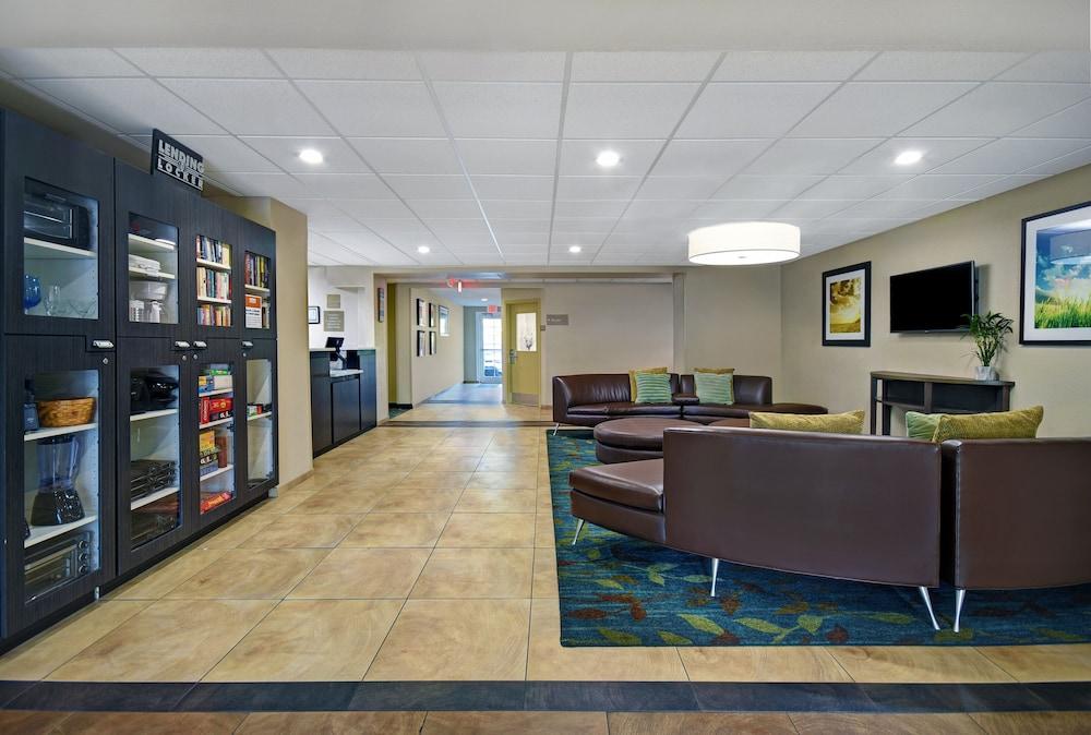 Candlewood Suites Columbia-Fort Jackson By Ihg Exterior photo